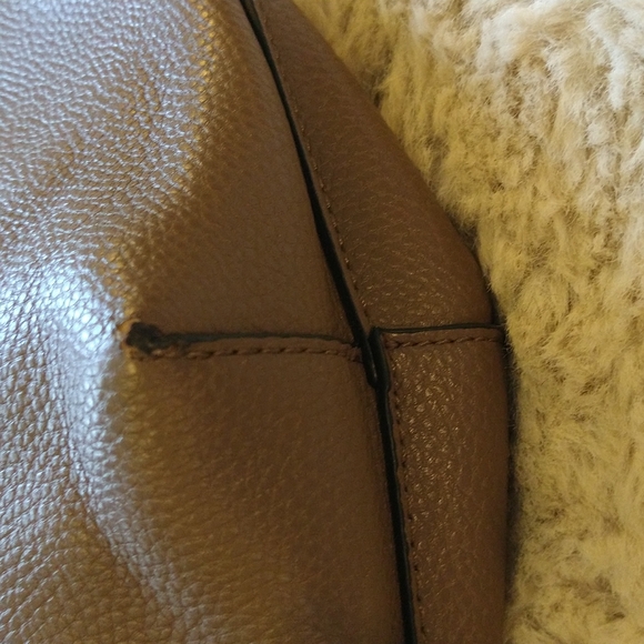 Guess tote/shoulder bag and credit card holder. - Picture 16 of 16